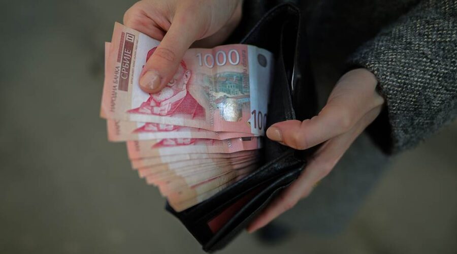 Posle isplate 6.000 dinara, od 1. oktobra kreće nova novčana pomoć: Ova grupa građana će dobijati 65.000 dinara mesečno