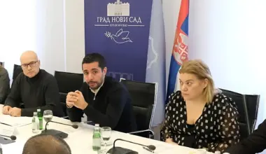 Predsedništvo upravljalo rekonstrukcijom pruge i nadstrešnice