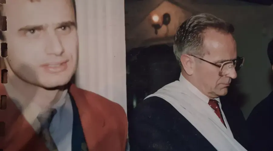 Preminuo Milan Panić: Dan kada su mu vrata Gradske kuće bila zatvorena, a Zeleno zvono širom otvoreno Preminuo Milan Panić
