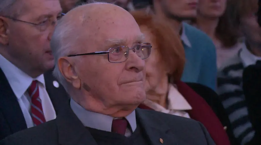 Preminuo Raif Dizdarević, bivši predsednik Predsedništva SFRJ