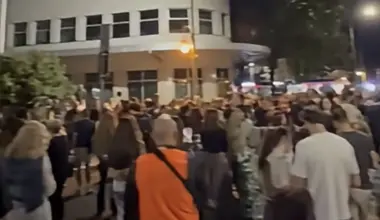 Protest u Nišu zbog odbijanja opštinskih overavača da overavaju potpise za Studentsku listu
