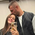 Prvo oglašavanje Silvije Nedeljković nakon porođaja Pevačica dobila blizance posle 17 godina borbe, sad sve raznežila…