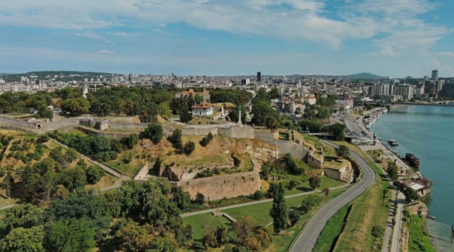 RHMZ UPALIO ALARME, STIŽE PREOKRET KAKVOM SE NISMO NADALI: Detaljna vremenska prognoza za septembar, kraj leta donosi promenu