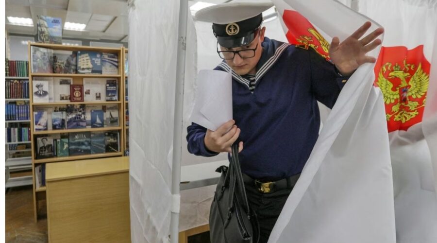 RUSI IZAŠLI NA PARLAMENTARNE IZBORE: Glasanje traje tri dana, opozicija gotovo da nema predstavnike na izborima!