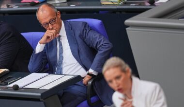 Rat zbog jedne reči! Nemački kancelar na udaru desničara: Merc izgovorio optužbu koja je zatresla Berlin, AfD odgovorio tužbom