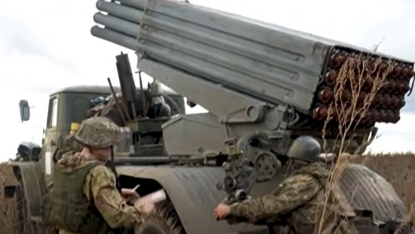 РАЗОРЕНИ ВОЈНИ ЦЕНТРИ У СУМИЈУ! Руси објавили снимак, Град сипа смрт по Украјинцима