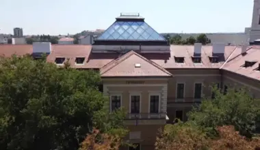 Roditelji Jovine: Gimnazija ostala bez još dva odeljenja, čak pet ugašeno od početka školske godine