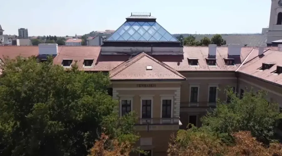Roditelji Jovine: Gimnazija ostala bez još dva odeljenja, čak pet ugašeno od početka školske godine