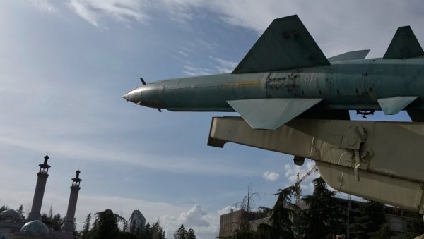 ЈЕДАН ОД НАЈЗНАЧАЈНИЈИХ ТРАНСФЕРА Русија помогла Ирану у развоју суперсоничних ракета ЈЕДАН ОД НАЈЗНАЧАЈНИЈИХ ТРАНСФЕРА Русија помогла Ирану у развоју суперсоничних ракета