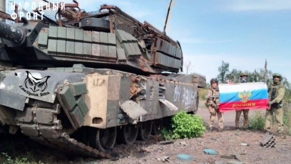 ПАЛА ДВА КЉУЧНА УПОРТИШТА! Руска војска пробила линије — ослобођени Свјатогорск и Казачја Лопањ, завладала паника у Кијеву! ПАЛА ДВА КЉУЧНА УПОРТИШТА! Руска војска пробила линије — ослобођени Свјатогорск и Казачја Лопањ, завладала паника у Кијеву!