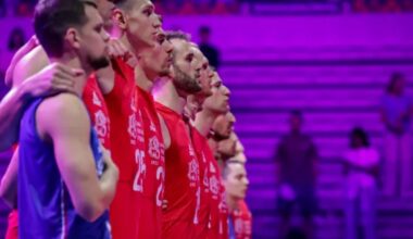 SLOVENIJA PREKINULA SAN ORLOVA O MEDALJI: Odbojkaši Srbije poraženi u osmini finala Evropskog prvenstva!
