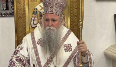 SPREMAN UDAR NA JOANIKIJA: Porfirije mu šalje Komisiju kao prethodno Justinu, stvarni razlog otpor Vučiću i podrška studentima!