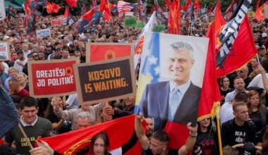 ŠTA ĆE EVROPA NA OVO REĆI? U Prištini održan skup podrške optuženima za ratne zločine nad Srbima, 150 hiljada klicalo teroristima OVK! (VIDEO)