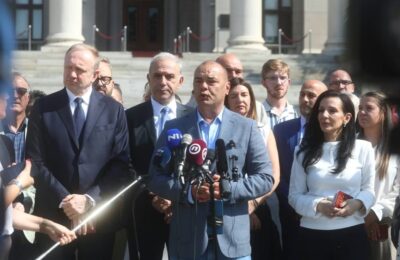 STUDENTI TRAŽE TRANSPARENTAN DOGOVOR: Evropska Srbija izlazi na izbore, Ješić kaže da pregovori nisu javna rasprava!