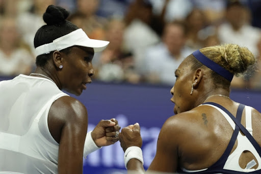 Serena i Venus Vilijams izgubile u prvom kolu dubla na Ju Es openu