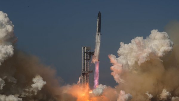 SPACEX УСПЕШНО ЛАНСИРАО РАКЕТУ СТАРШИП: Lет скраћен ради безбедности SPACEX УСПЕШНО ЛАНСИРАО РАКЕТУ СТАРШИП: Lет скраћен ради безбедности