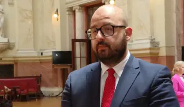Stefan Janjić: Na čelu odbora koji je predložio amandman o prenameni opožarenog zemljišta – poslanik SPS