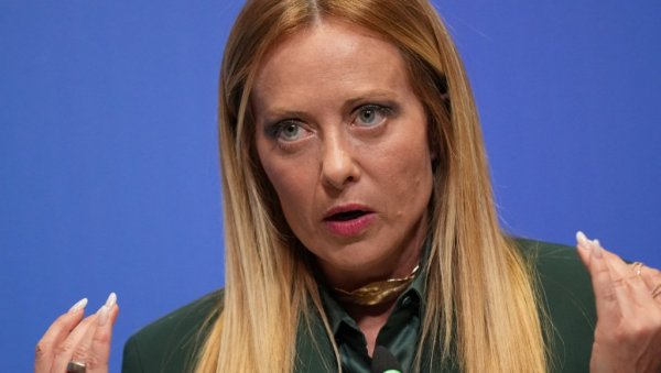 ДИРЕКТИВА ИЗ ПАЛАТЕ КИЂИ О УШТЕДИ: Сто милиона смањења трошкова министрима и подсекретарима ДИРЕКТИВА ИЗ ПАЛАТЕ КИЂИ О УШТЕДИ: Сто милиона смањења трошкова министрима и подсекретарима