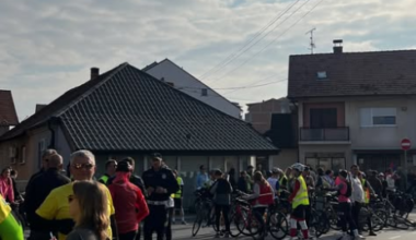 Studenti biciklisti krenuli iz Lazarevca ka Aranđelovcu: Završnica ture „Čuvari Ustava“ u Kragujevcu