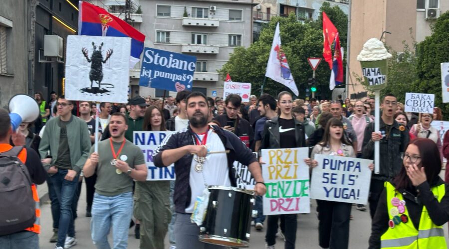 Studenti u blokadi iz Niša pozvali na protestni doček Vučića u Nišu
