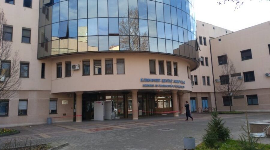 TRI PARA BLIZNAKINjA: U porodilištu u Novom Sadu za dan rođene 23 bebe
