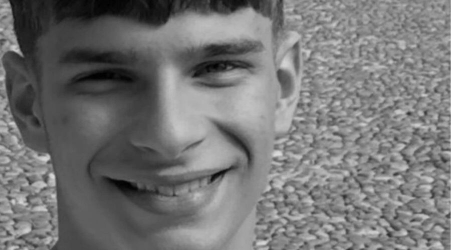 TUGA U BEOGRADU: Mladi košarkaš Viktor Kecman iznenada preminuo, srušio se u hodniku gimnazije!