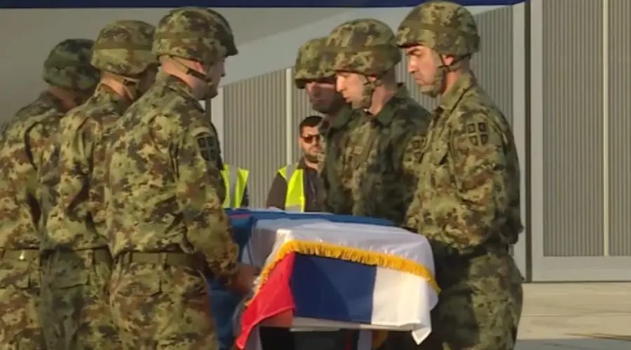 Telo Ratka Mladića prebačeno na VMA