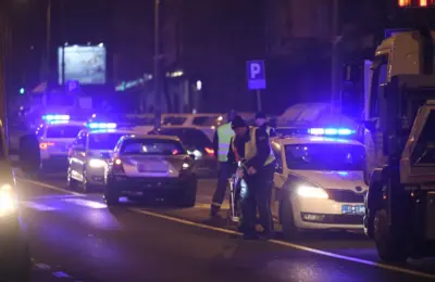 Teška saobraćajna nesreća kod Novog Pazara: Golf se zakucao u auto u punoj brzini, poginuo mladić (23), više osoba povređeno