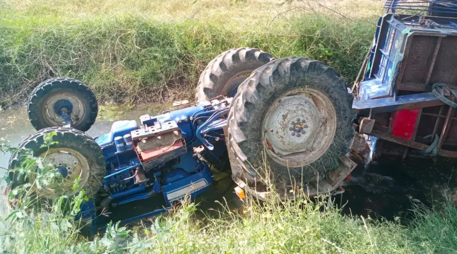 Tragedija u Zaklopači: Prevrnuo se traktor, muškarac poginuo na licu mesta