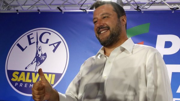 САЛВИНИ: МОГУЋА ДРУГАЧИЈА ЕВРОПА: Три различита гласа реакције на успех АфД стижу из владе у Риму