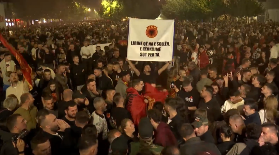 U Prištini i sinoć održan protest zbog presude bivšim vođama tzv. OVK