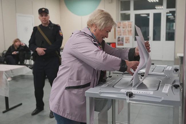 U Rusiji počelo glasanje na prvim parlamentarnim izborima u ratnom stanju