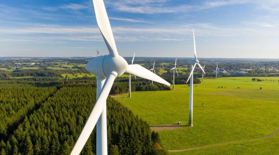 U procesu priključenja na prenosni sistem u Srbiji 11 GW projekata iz vetra i sunca