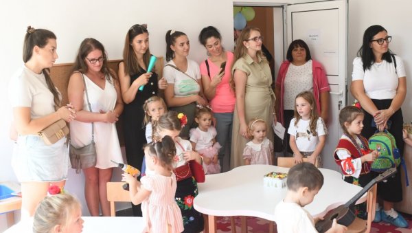 РАДОСТ ЗА ДЕЦУ И РОДИТЕЉЕ: У селу Чукојевац код Краљева отворен вртић Предшколске установе РАДОСТ ЗА ДЕЦУ И РОДИТЕЉЕ: У селу Чукојевац код Краљева отворен вртић Предшколске установе
