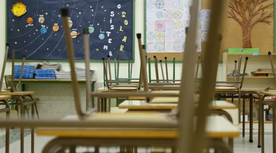 U srpskim školama na centralnom Kosovu danas onlajn nastava