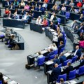U vladajućoj koaliciji Nemačke sada traže više diplomatije prema Rusiji