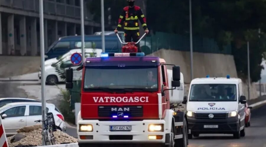 UŽAS U ZADRU: Dete (3) teško povređeno u požaru, vatrogasci ga našli samog u stanu!