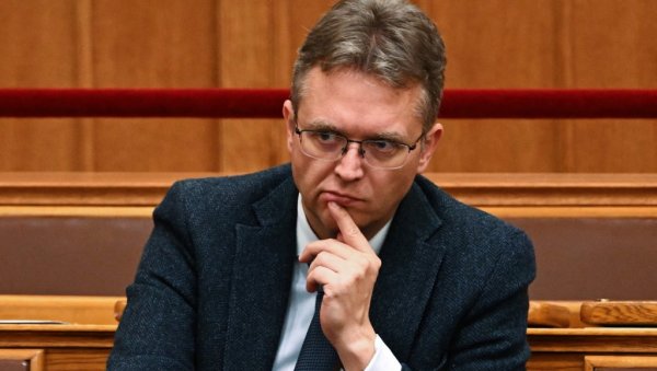 УХАПШЕН БИВШИ МАЂАРСКИ МИНИСТАР: Новац за културу завршавао у изборној кампањи?