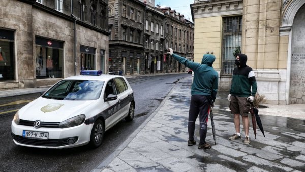 УХАПШЕНА ДЕВОЈЧИЦА (15) КОЈА ЈЕ НОЖЕМ ИЗБОЛА ДВЕ УЧЕНИЦЕ: Окончана драма у Тузли