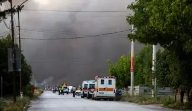 VIDEO Snažna eksplozija u skladištu oružja u Bugarskoj: Vatra guta zgradu za zgradom, da li trag vodi ka Rusiji?