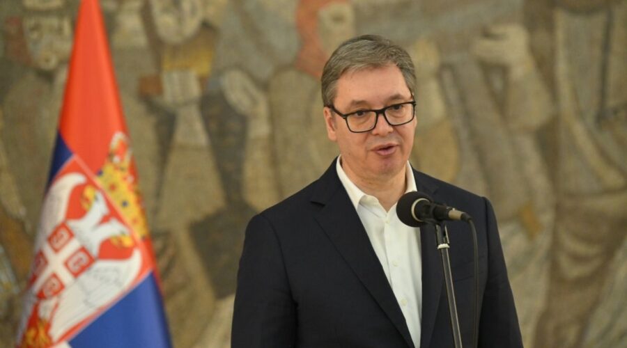 VUČIĆ POTVRDIO DOLAZAK U NIŠ: Predsednik Srbije neće odustati od posete sednici Glavnog odbora SNS uprkos protestima!