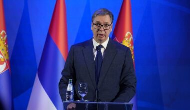 VUČIĆ RASPUSTIO SKUPŠTINU I RASPISAO VANREDNE IZBORE: Građani Srbije izlaze 25. oktobra na birališta!