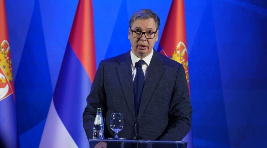 VUČIĆ RASPUSTIO SKUPŠTINU I RASPISAO VANREDNE IZBORE: Građani Srbije izlaze 25. oktobra na birališta!
