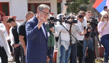 VUČIĆ: „Nikada nećemo ući u EU, Tači će biti oslobođen, izbore raspisujem do 10. septembra, biću kandidat za premijera!“