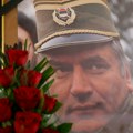 Većina poslanika EP osudila prisustvo vlasti na sahrani generala Mladića