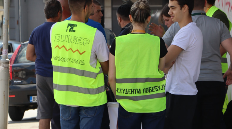 Veliko interesovanje u Lazarevcu: Studenti danas nastavljaju prikupljanje potpisa do 17 časova