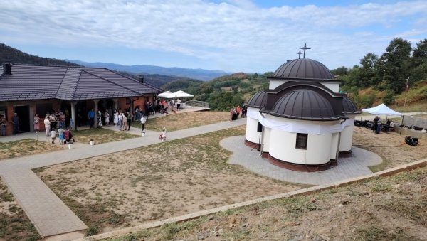 ГОРЊА БОРИНА, ПОДНО ГУЧЕВА: Велико освећење храма Светога Аве Ћелијског