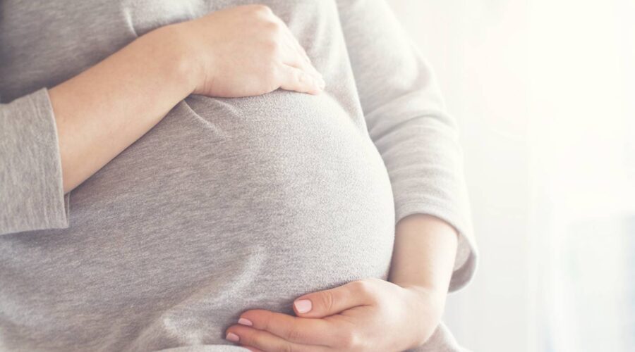 Više od 3.500 tinejdžerki u Srbiji se porodilo za 2 godine, od toga je 31 mlađa od 15 godina | Srpska dijaspora