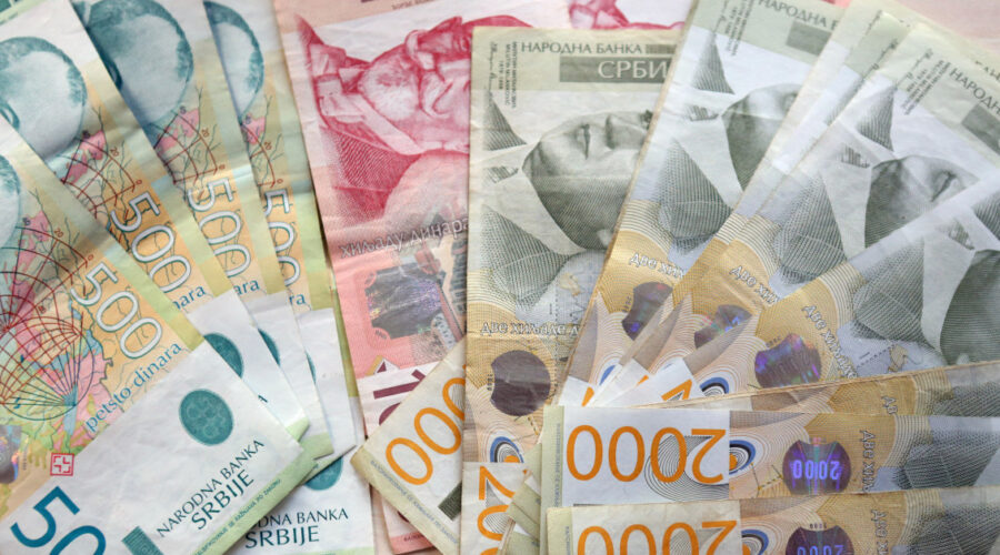 Više od milion građana prijavilo se za 6.000 dinara: Rok ističe 21. septembra, poznati datumi isplate