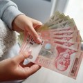 Vučić: "Od 1. decembra penzije će porasti za 7,5 odsto"